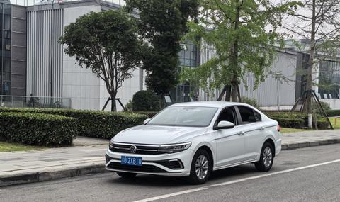 Volkswagen Bora 2024