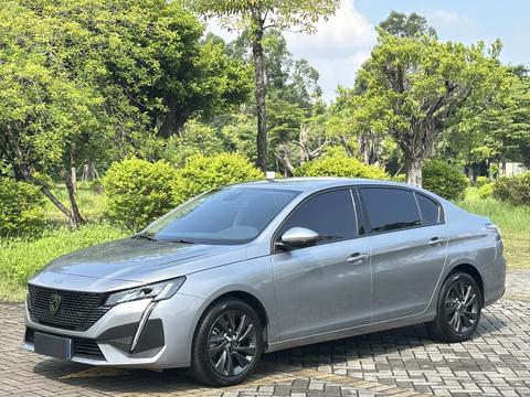 Peugeot 408 2024