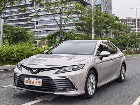Toyota Camry 2021