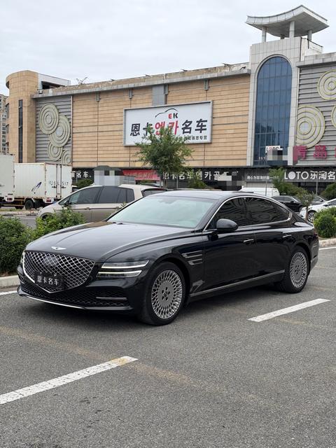 Genesis G80 2023