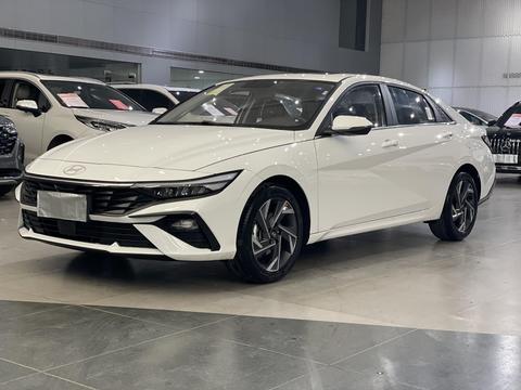 Hyundai Elantra 2023