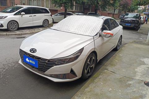 Hyundai Elantra 2022
