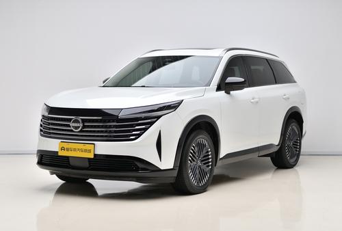 Nissan Pathfinder 2024