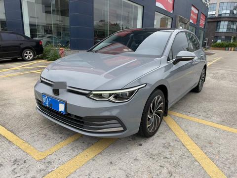Volkswagen Golf 2021