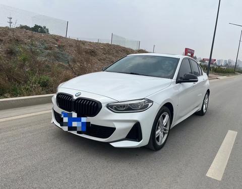 BMW 1 Series 2021