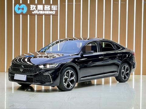 Volkswagen Passat 2025