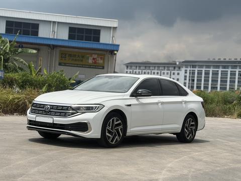 Volkswagen Sagitar 2023