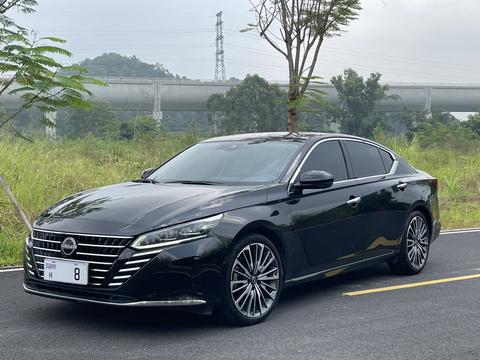 Nissan Teana 2022