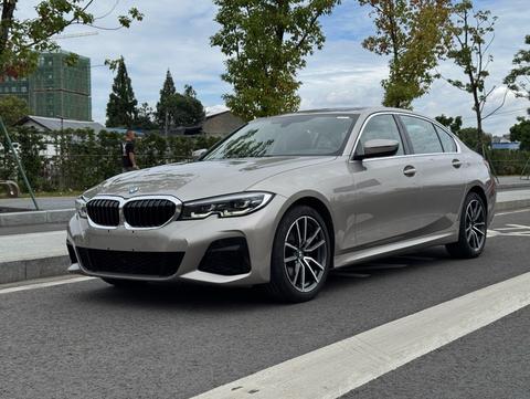 BMW 3 Series 2022