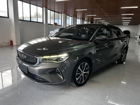 Geely Emgrand 2022