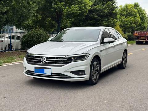 Volkswagen Sagitar 2021