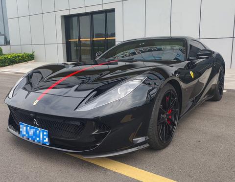 Ferrari 812 Superfast 2020