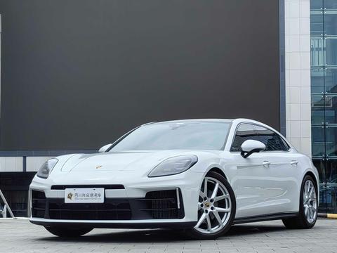 Porsche Panamera 2024