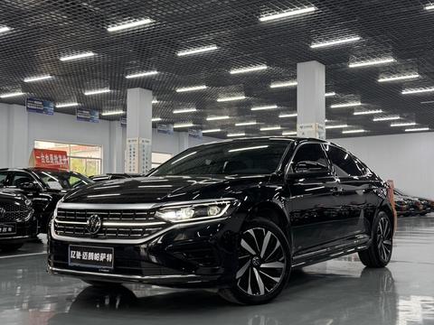 Volkswagen Passat 2025