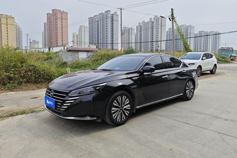 Nissan Teana 2024