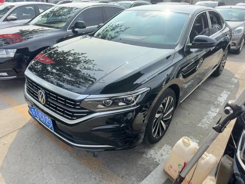 Volkswagen Passat 2023