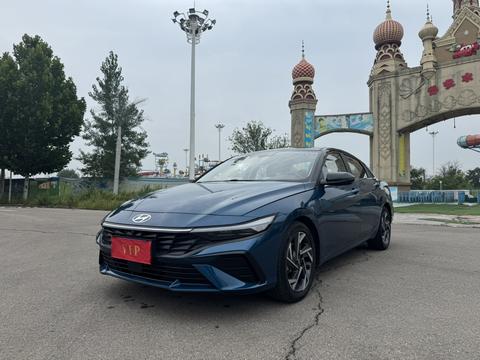 Hyundai Elantra 2023