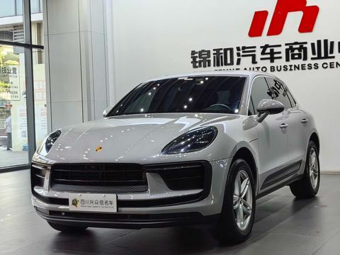 Porsche Macan 2022