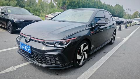 Volkswagen Golf GTI 2021