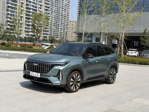 Geely Atlas 2025
