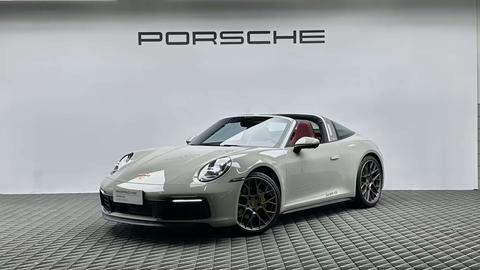 Porsche 911 2023
