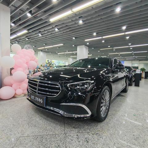 Mercedes-Benz E-Class 2022