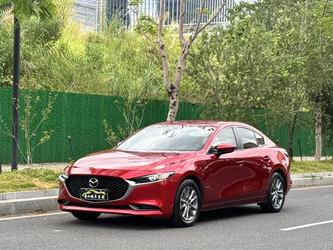 Mazda 3 Axela 2021