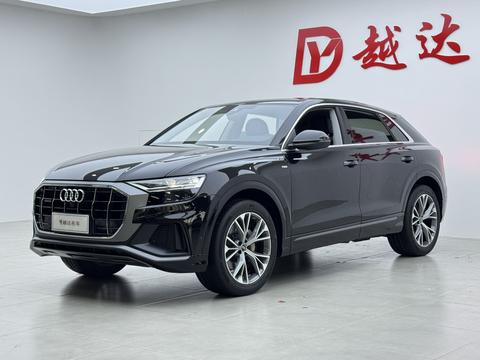 Audi Q8 2022