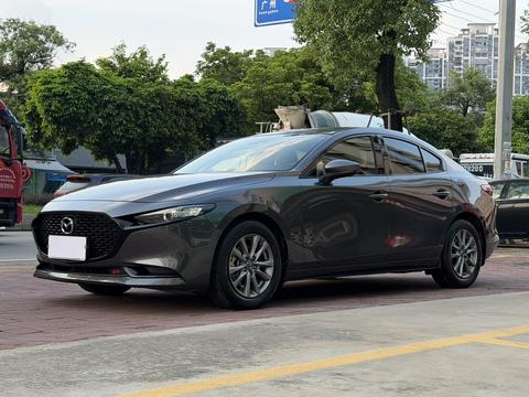 Mazda 3 Axela 2021