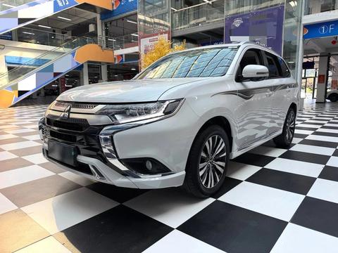Mitsubishi Outlander 2021