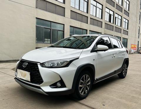 Toyota Yaris L 2022