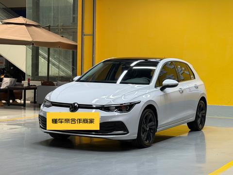 Volkswagen Golf 2024