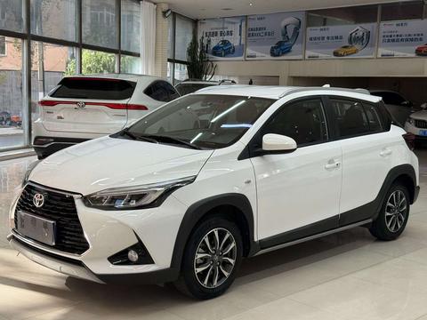 Toyota Yaris L 2022