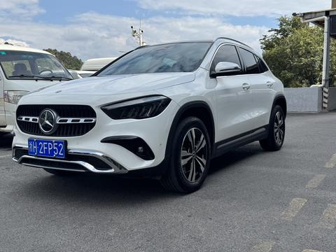 Mercedes-Benz GLA 2024