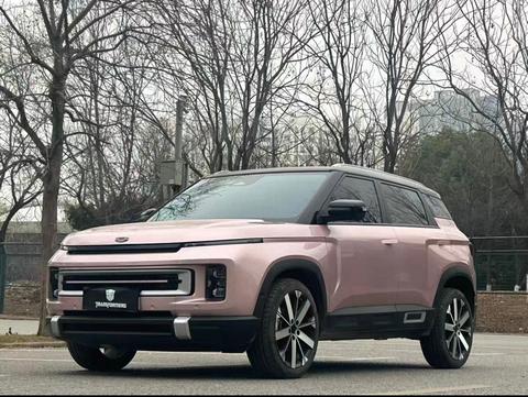 Geely Icon 2023