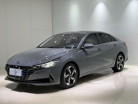 Hyundai Elantra 2022