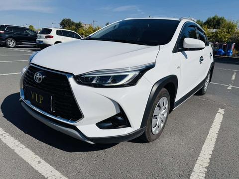 Toyota Yaris L Hatchback 2022
