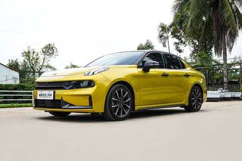 Lynk & Co 03 2022
