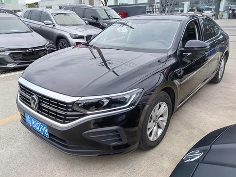 Volkswagen Passat 2023