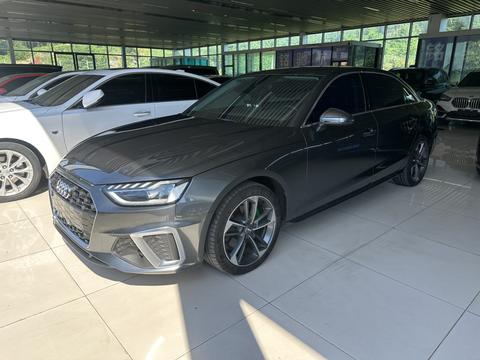 Audi A4L 2020