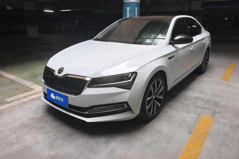 Skoda Superb 2022