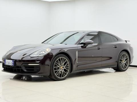 Porsche Panamera 2023