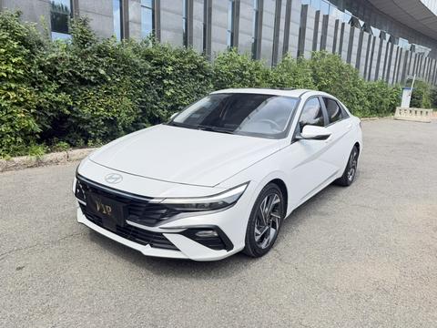 Hyundai Elantra 2023