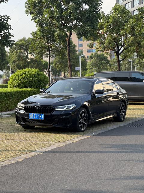 BMW 5 Series 2022