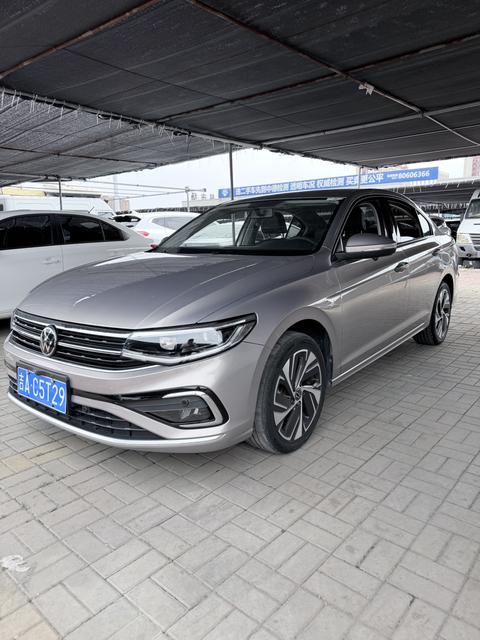 Volkswagen Bora 2023