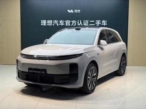 Li Auto L6 2025