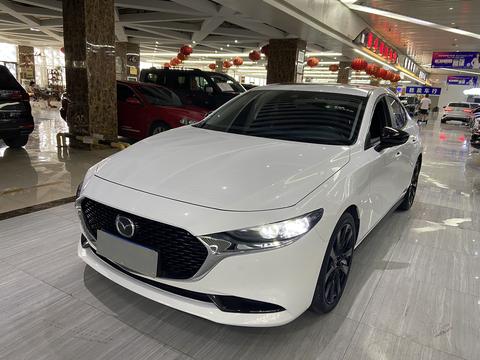 Mazda 3 Axela 2022