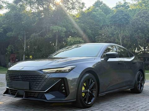 Changan UNI-V 2022