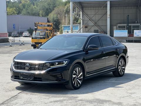 Volkswagen Passat 2022