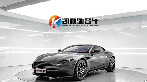 Aston Martin DB11 2022